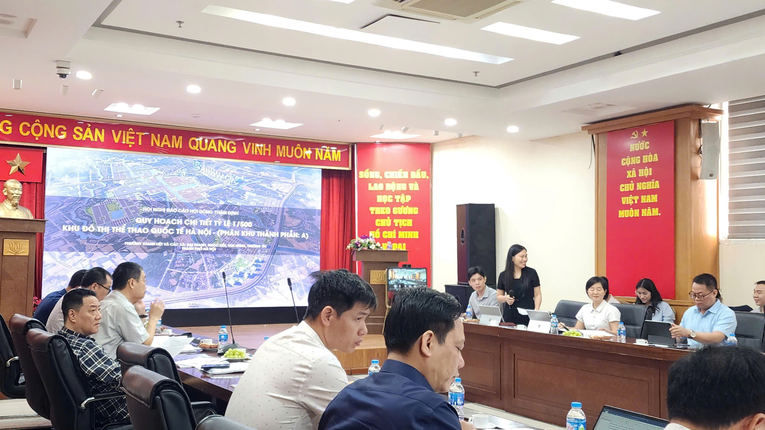 BSTAC Architects báo cáo Hội đồng thẩm định Quy hoạch chi tiết 1/500 Khu đô thị Thể thao Quốc tế Hà Nội