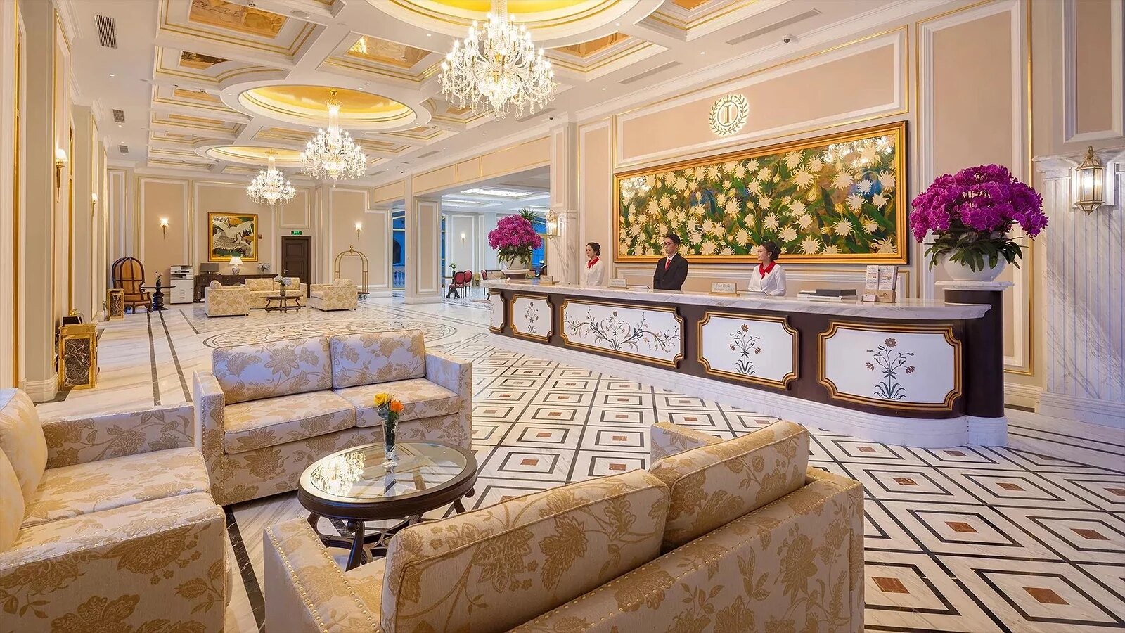 Không gian sảnh lễ tân khách sạn Best Western Premier Imperial Đà Lạt